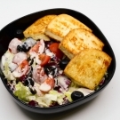 Sült gomolyasajt vinegrette salátával